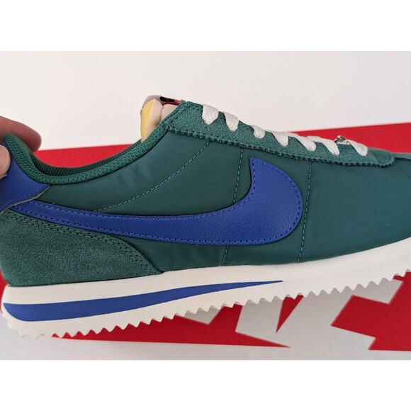 Nike Cortez TXT 2 "Evergreen Aura" Sneakers - NIB - Women's 6.5 / Men's 5 - Picture 2 of 7